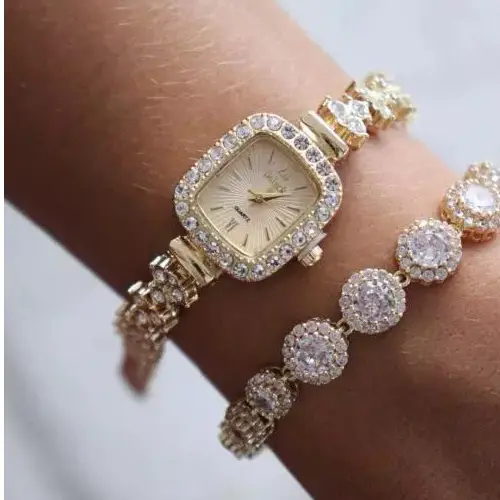 Relógio Feminino Diamond Elegance Luxo Quartzo Pulseira com Pedras Brilhantes